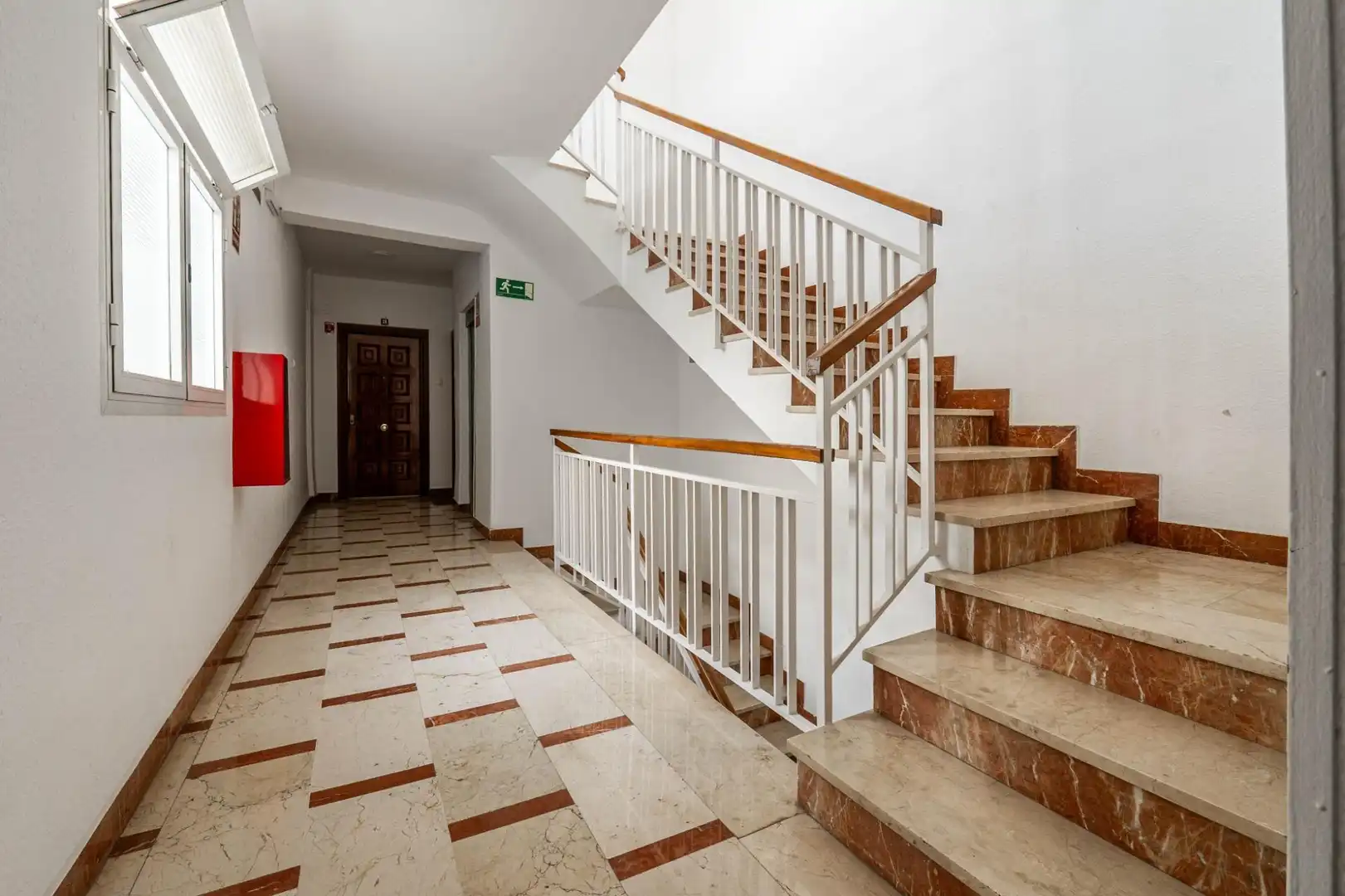 Dachboden zum Verkauf in Granada mit Klimaanlage