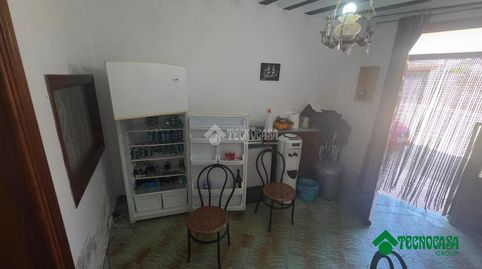 Foto 5 de Casa adosada en venta en C. Constantino Alhambra, Villarejo de Fuentes, Cuenca