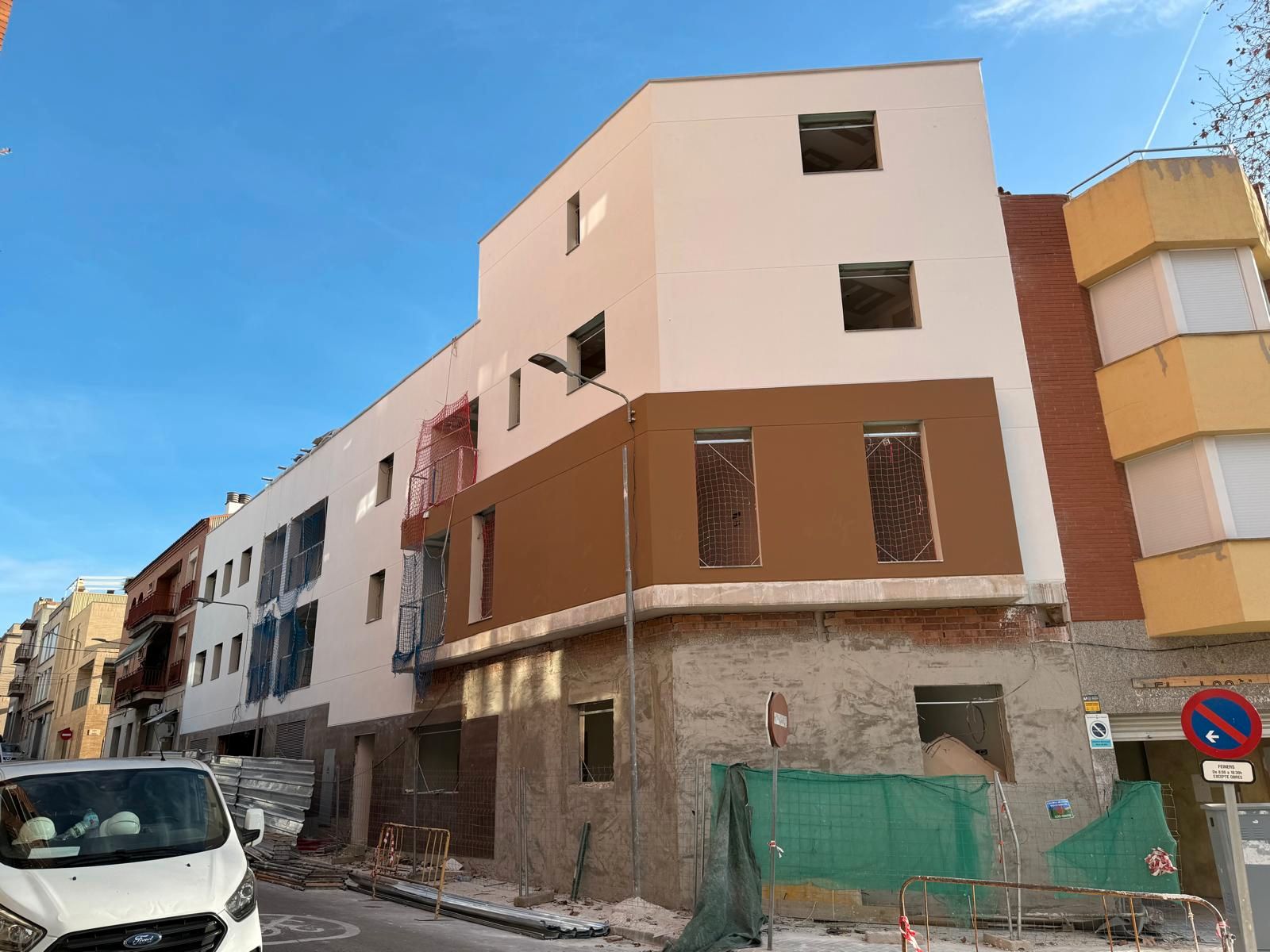 Vista exterior de Dúplex en venda en Sabadell amb Aire condicionat, Calefacció i Terrassa