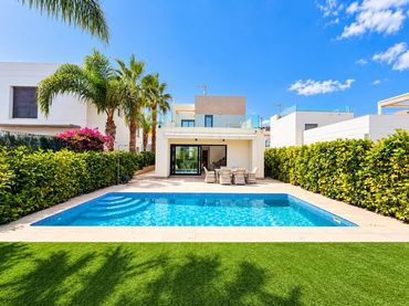 House for sale in N/A