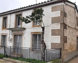 Vista exterior de Casa o xalet en venda en Luelmo