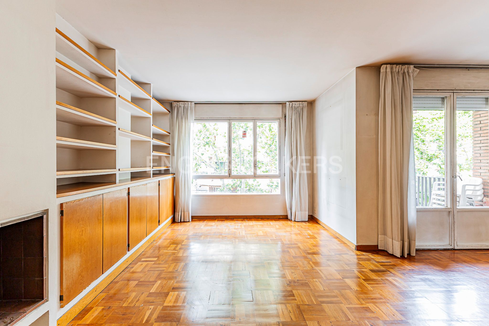 Apartament en venda a Les Tres Torres