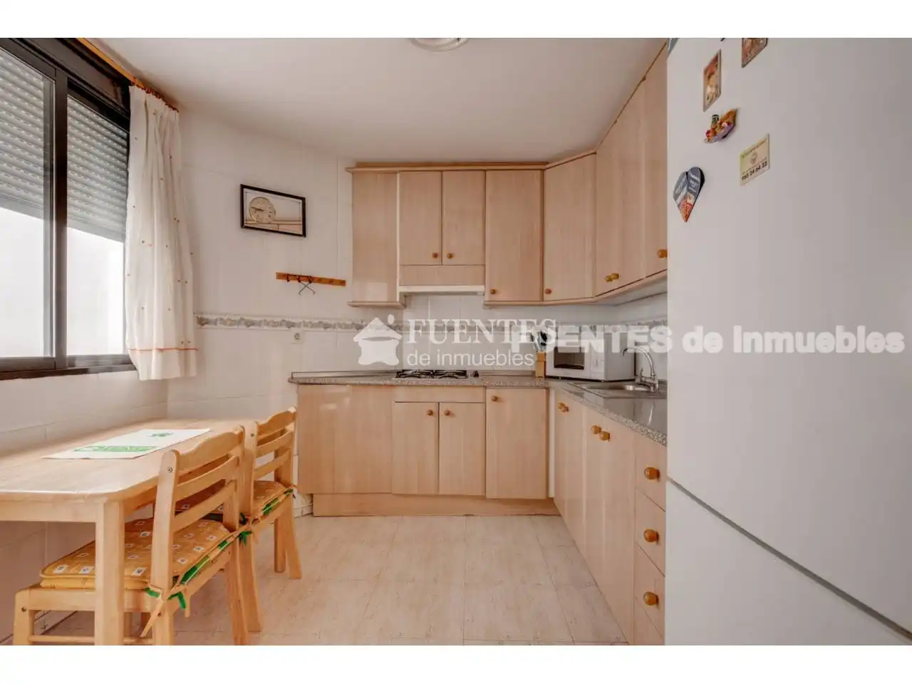 Flat for sale in Calle pintor baeza, Altozano - Conde Lumiares