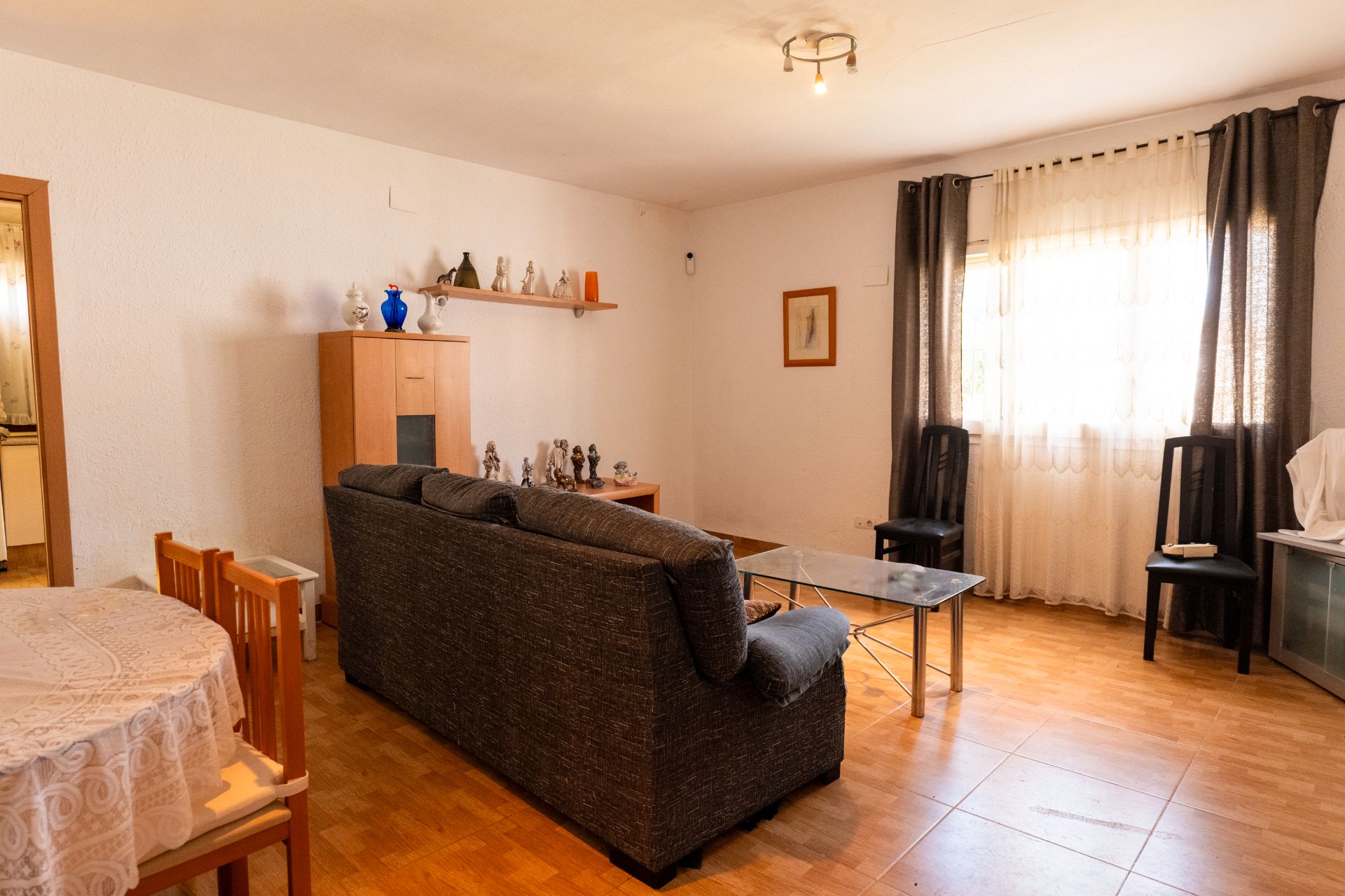 Sala de estar de Piso en venta en Albinyana con Jardín privado, Terraza y Trastero