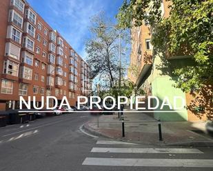 Exterior view of Flat for sale in  Madrid Capital  with Air Conditioner