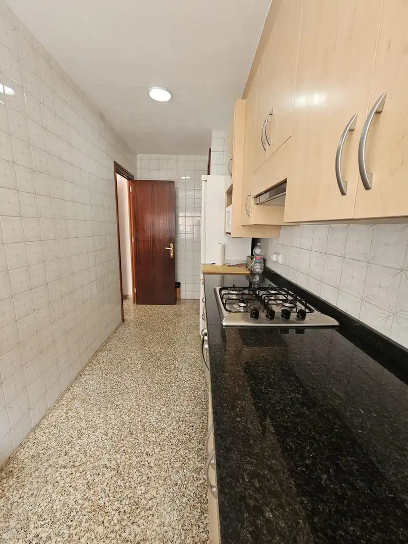 Cuina de Casa adosada en venda en Sueca amb Aire condicionat, Terrassa i Moblat