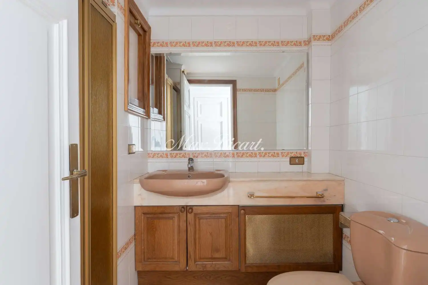 Baño de Piso de alquiler en Barcelona con Aire acondicionado, Calefacción y Terraza