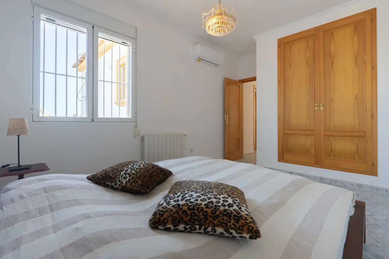 Habitación de Casa o chalet en venta en Calpe / Calp con Terraza y Trastero