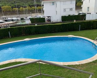 Piscina de Apartament de lloguer en Castell-Platja d'Aro amb Aire condicionat i Terrassa