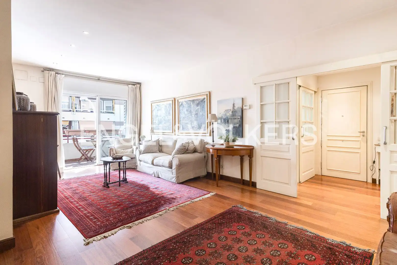 Exterior view of Flat for sale in Barcelona  with Air Conditioner, Heating and Furnished