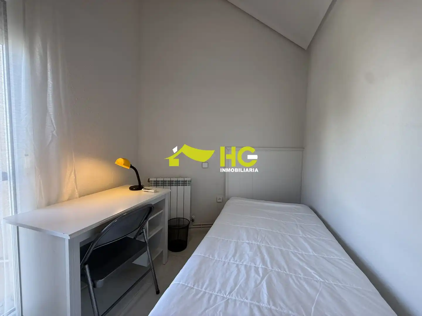 Habitación de Dúplex de alquiler en Villaviciosa de Odón con Aire acondicionado, Calefacción y Terraza