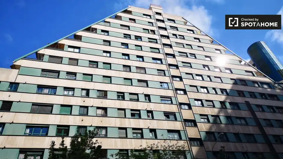 Habitación en Ciutat de les Ciències i de les Arts - Justicia