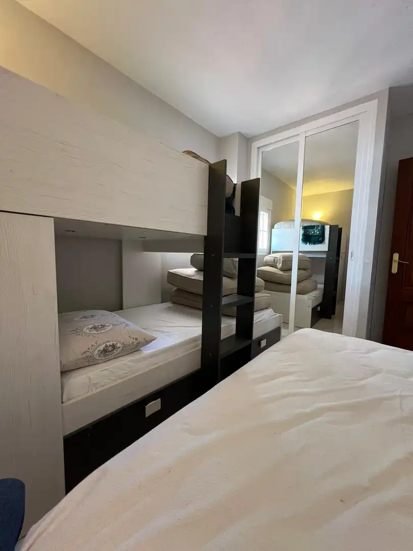 Habitación de Apartamento en venta en Manilva con Terraza