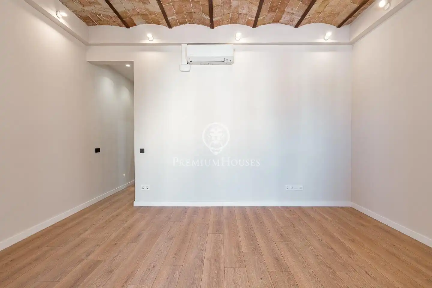 Appartamento con terrazza in vendita a Carrer CONSELL DE CENT, imagen 12