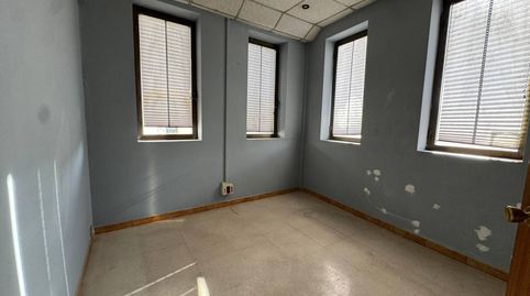 Foto 4 de Oficina de alquiler en Avenida Sant Esteve, Sant Miquel, Granollers