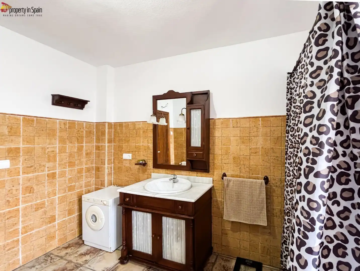 Bany de Casa o xalet de lloguer en Alicante / Alacant amb Jardí privat, Traster i Piscina