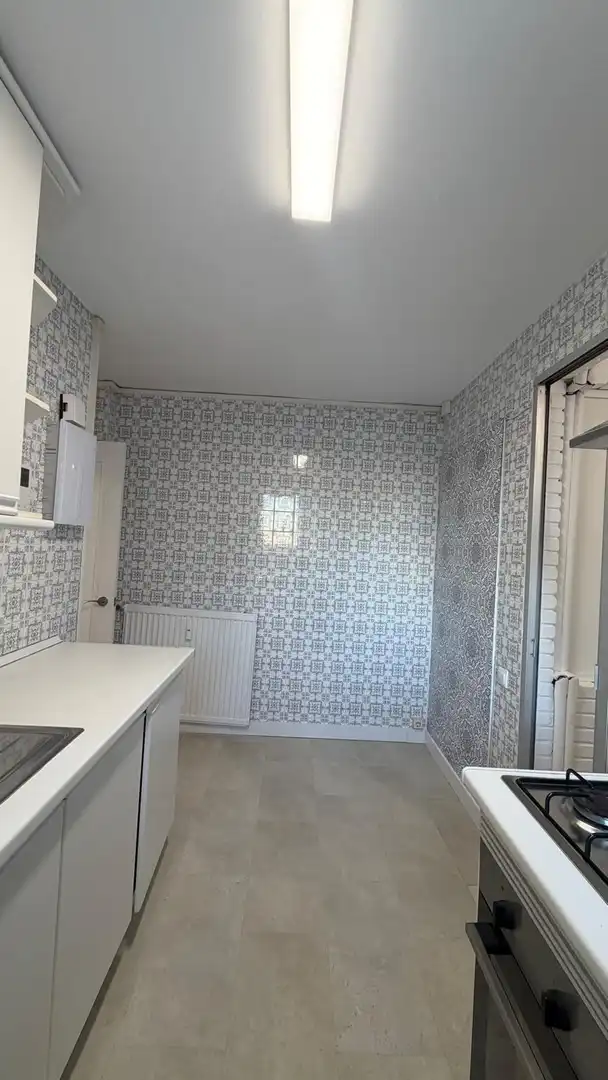 Badezimmer von Wohnung zur Miete in Fuencarral - El Pardo