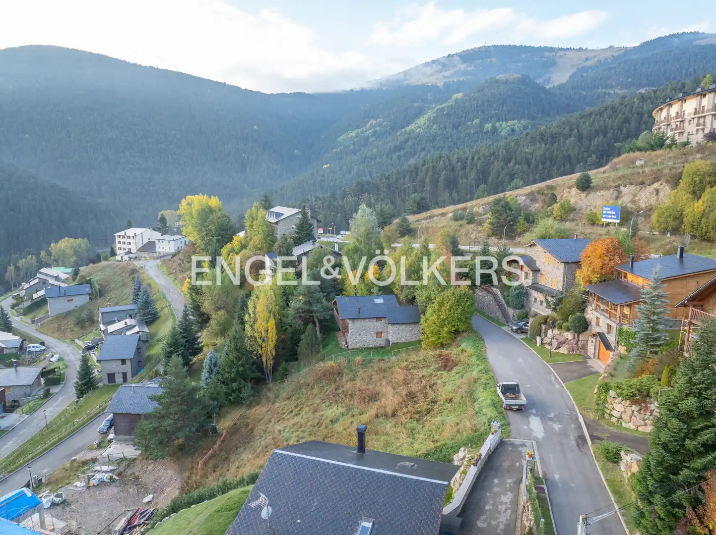 Houses for sale in Alp  with Heating, Private garden and Parquet flooring