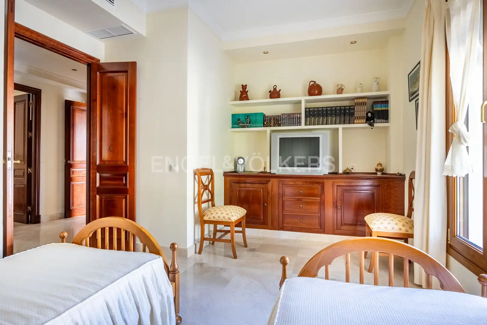 House with terrace for sale in Sanlúcar la Mayor, imagen 23