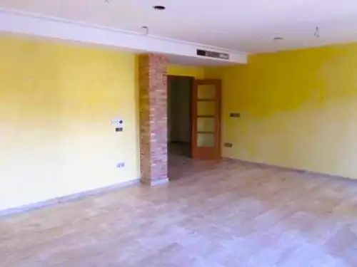 Casa adosada en venda en Llocnou d'En Fenollet amb Aire condicionat, Terrassa i Traster