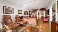 Living room of Flat for sale in  Madrid Capital  with Air Conditioner, Heating and Terrace