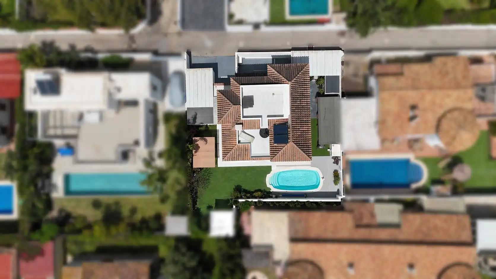 Garden of Houses for sale in Estepona  with Air Conditioner, Private garden and Terrace