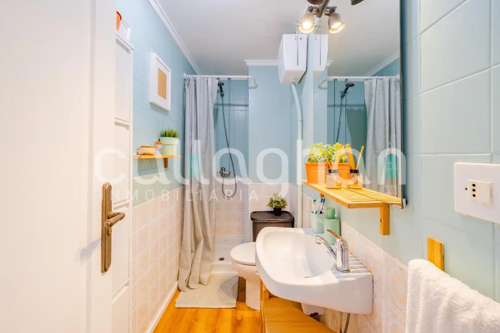Baño de Piso en venta en Albuixech con Terraza, Amueblado y Balcón