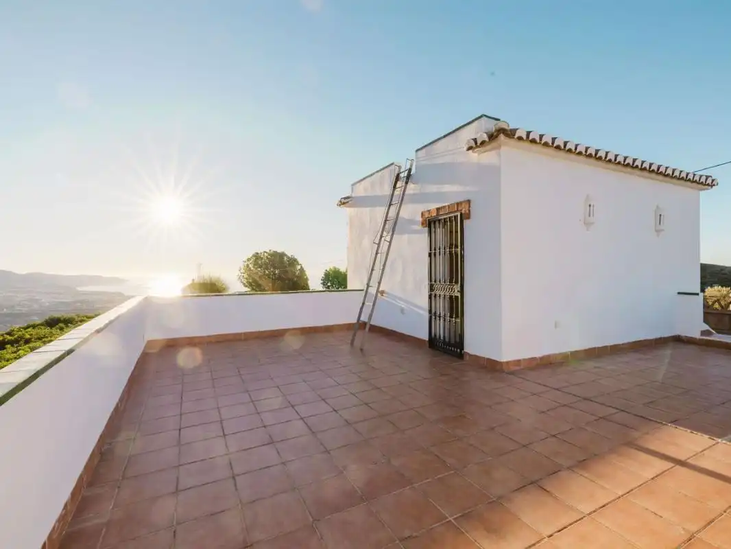 Casa rústica amb terrassa en venda a Diseminado PAGO BENAMAR, imagen 2