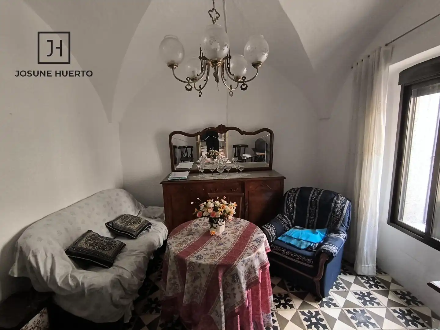 Sala d'estar de Finca rústica en venda en Zalamea de la Serena amb Moblat