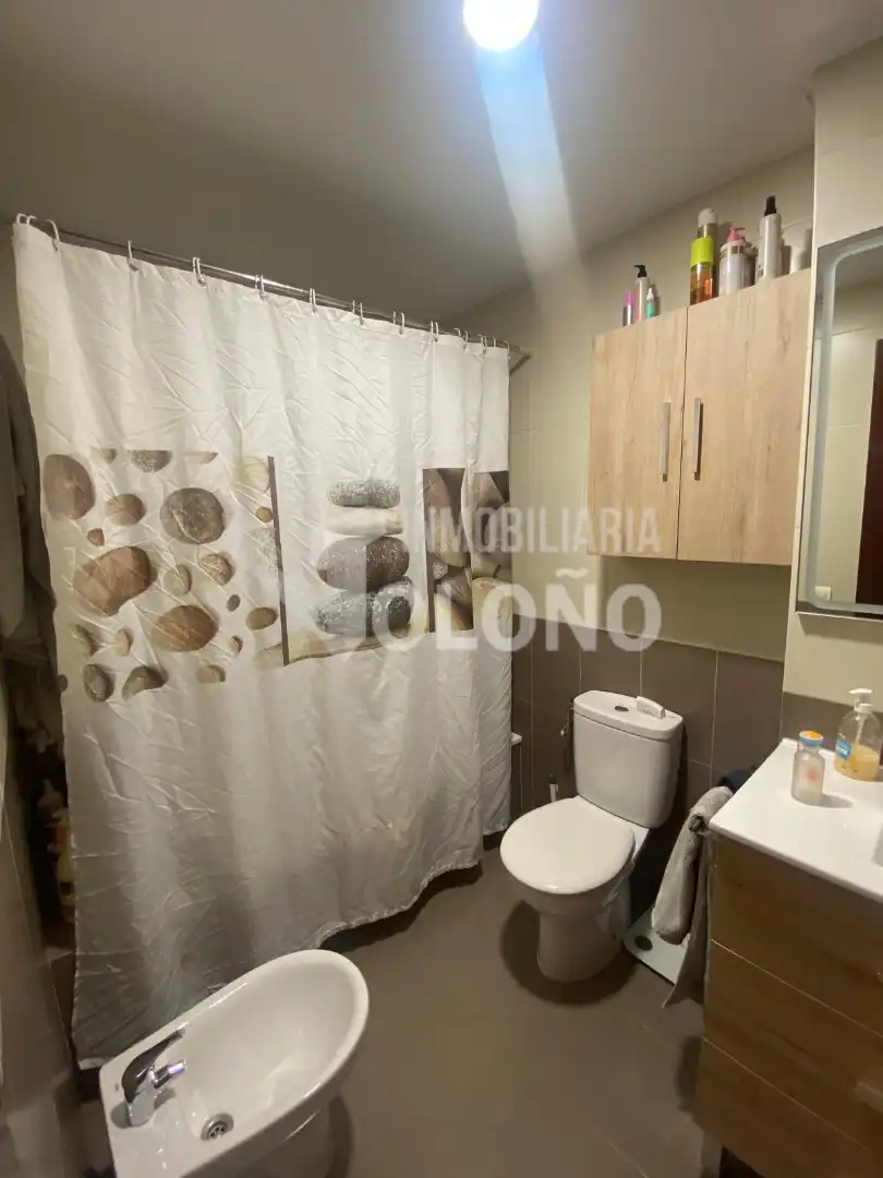 Piso en venta en Calle Luis Cernuda, 38, Haro
