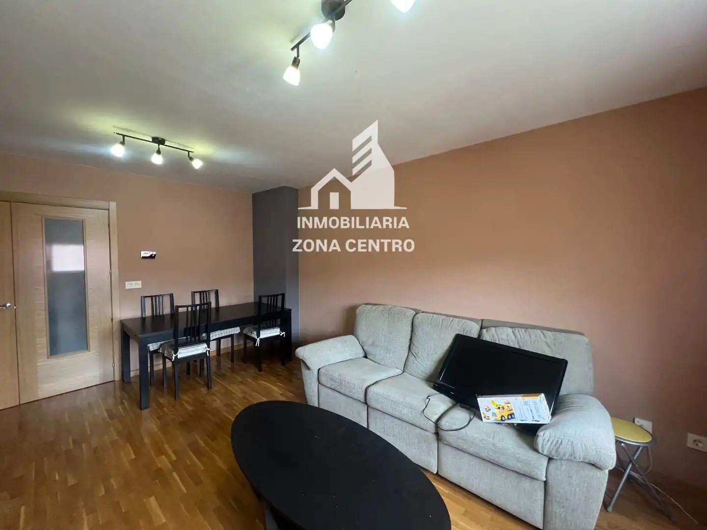 Vista exterior de Piso en venta en Palencia con Calefacción, Terraza y Trastero