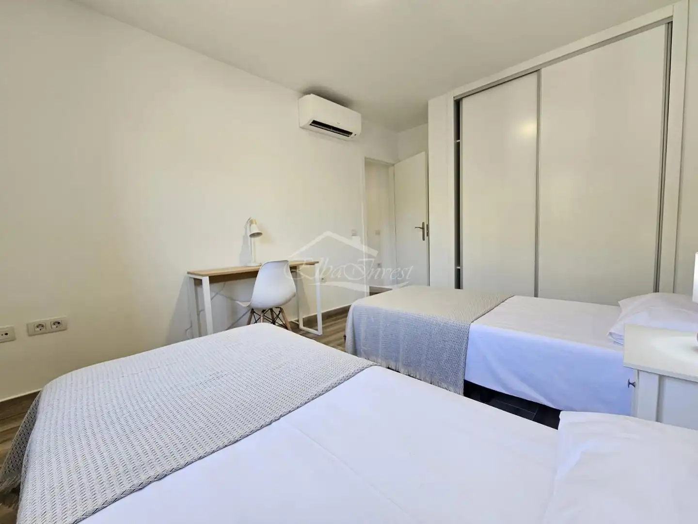 Habitación de Casa adosada en venta en El Tanque con Aire acondicionado, Jardín privado y Terraza