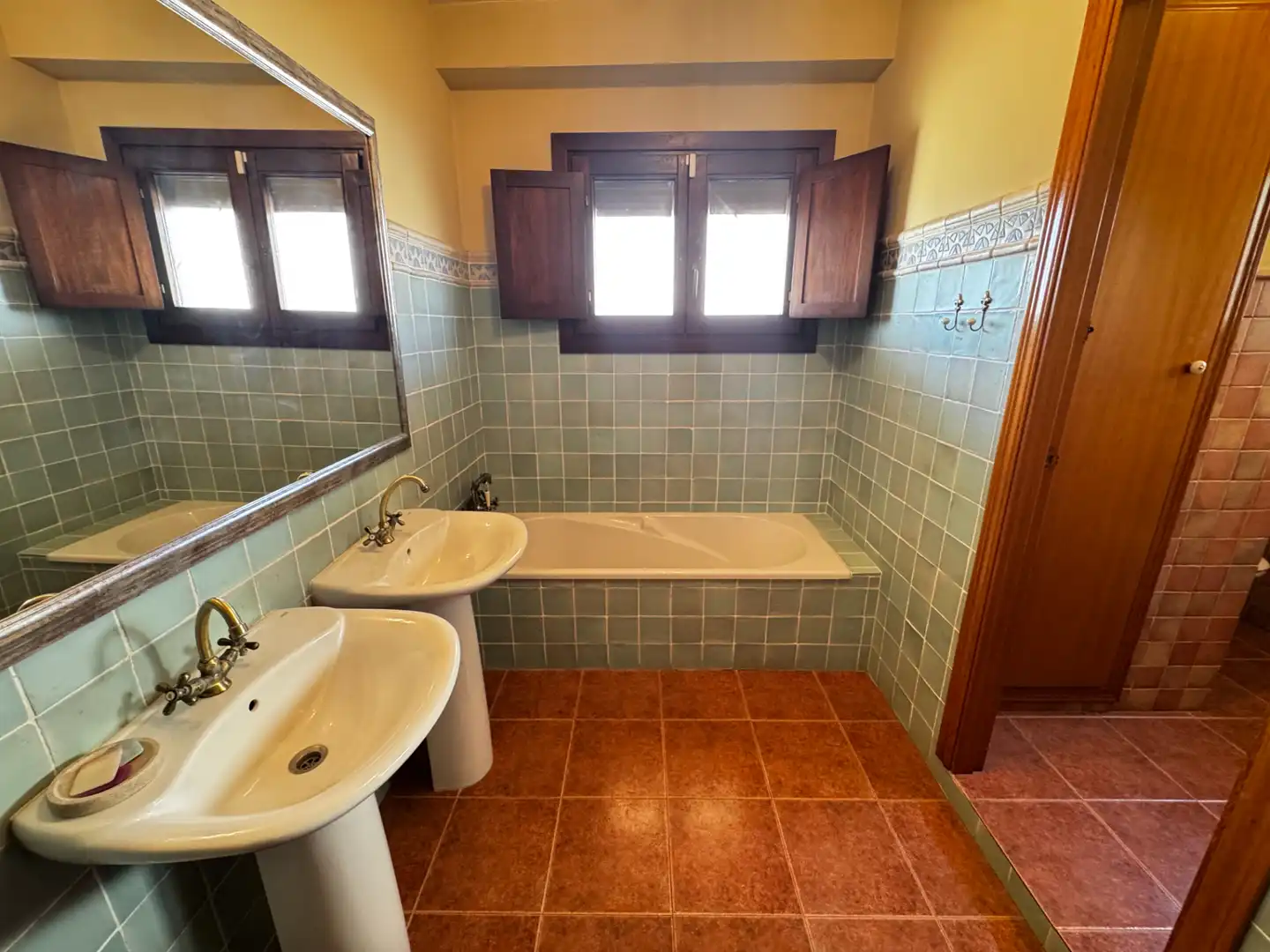 Badezimmer von Einfamilien-Reihenhaus zum Verkauf in Canet d'En Berenguer mit Klimaanlage, Heizung und Terrasse