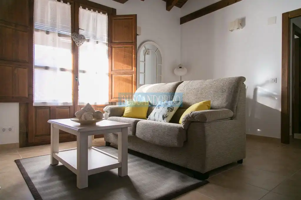 Sala de estar de Apartamento en venta en Ajamil de Cameros con Calefacción, Amueblado y Balcón