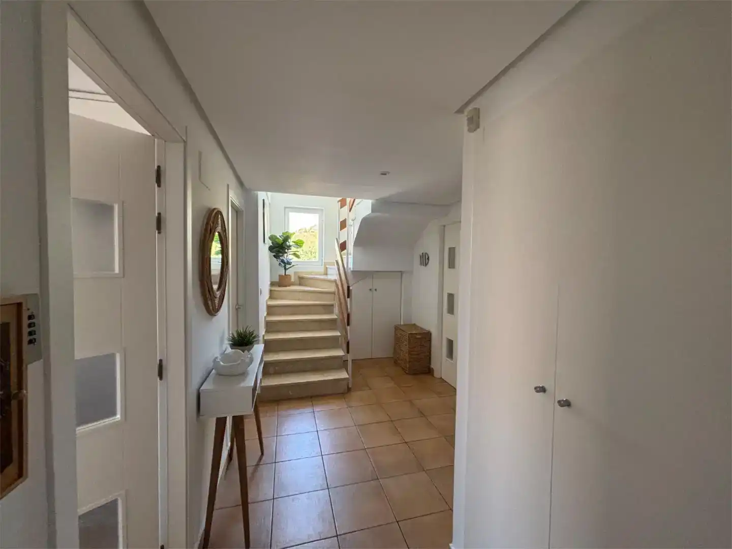 Maisonette zur Miete in Altea mit Klimaanlage, Privatgarten und Schwimmbad