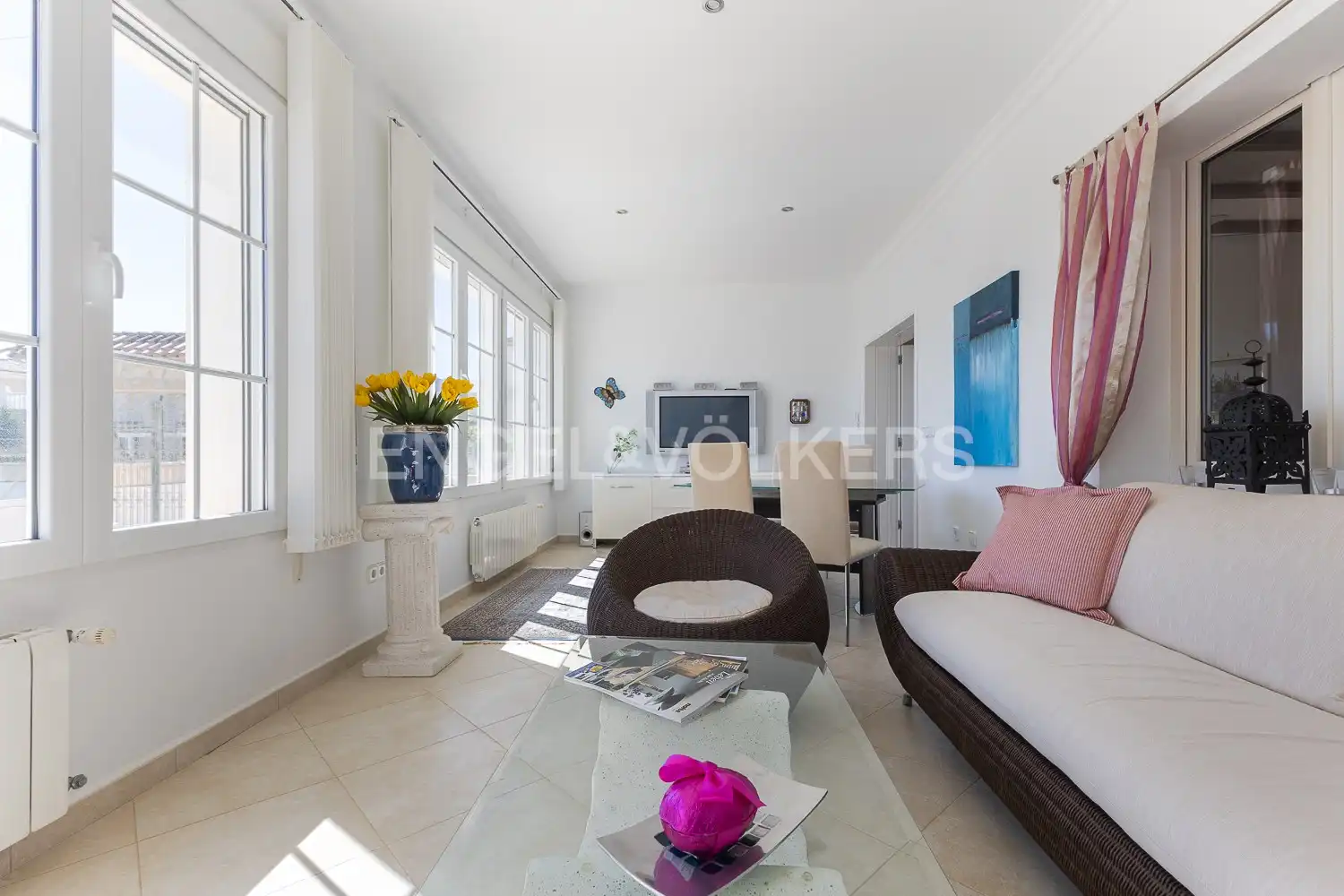 Sala de estar de Finca rústica en venta en Els Poblets con Aire acondicionado, Calefacción y Jardín privado