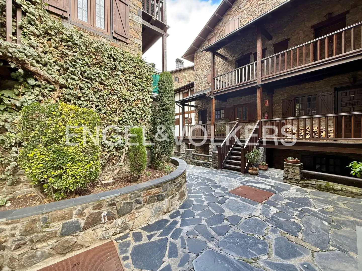 Piso de 3 habitaciones en alquiler en Vila, Encamp · 35 de 60
