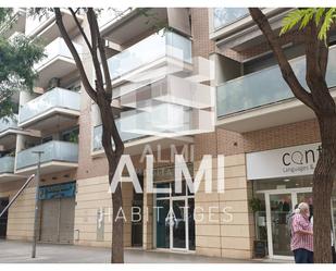 Exterior view of Premises to rent in  Barcelona Capital  with Air Conditioner