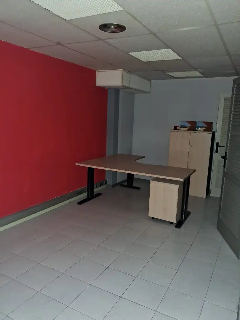 Local comercial en venta en Carrer del Pantà 69, imagen 20