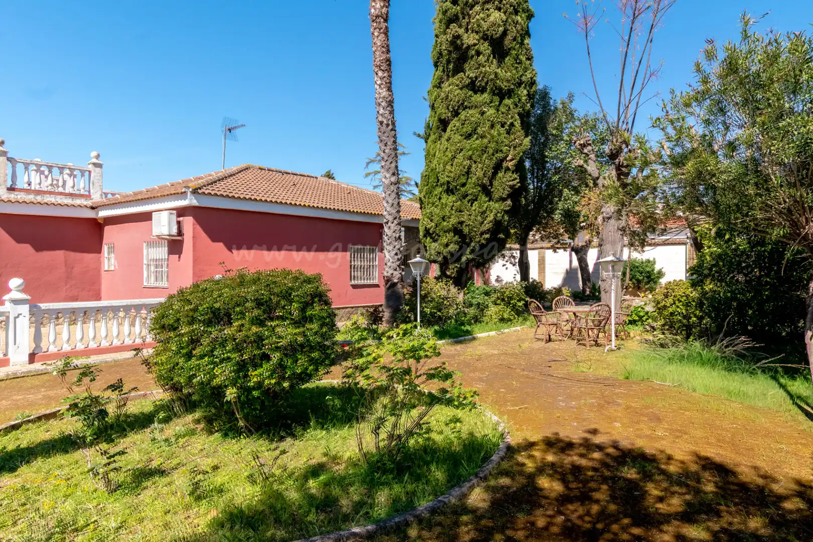 Vista exterior de Casa o chalet en venta en Villanueva del Ariscal con Aire acondicionado, Calefacción y Jardín privado