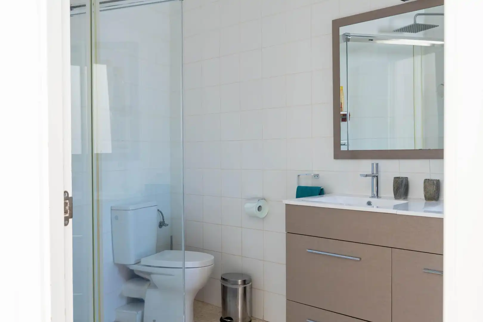 Bathroom of Houses for sale in Carrión de los Céspedes  with Air Conditioner and Heating