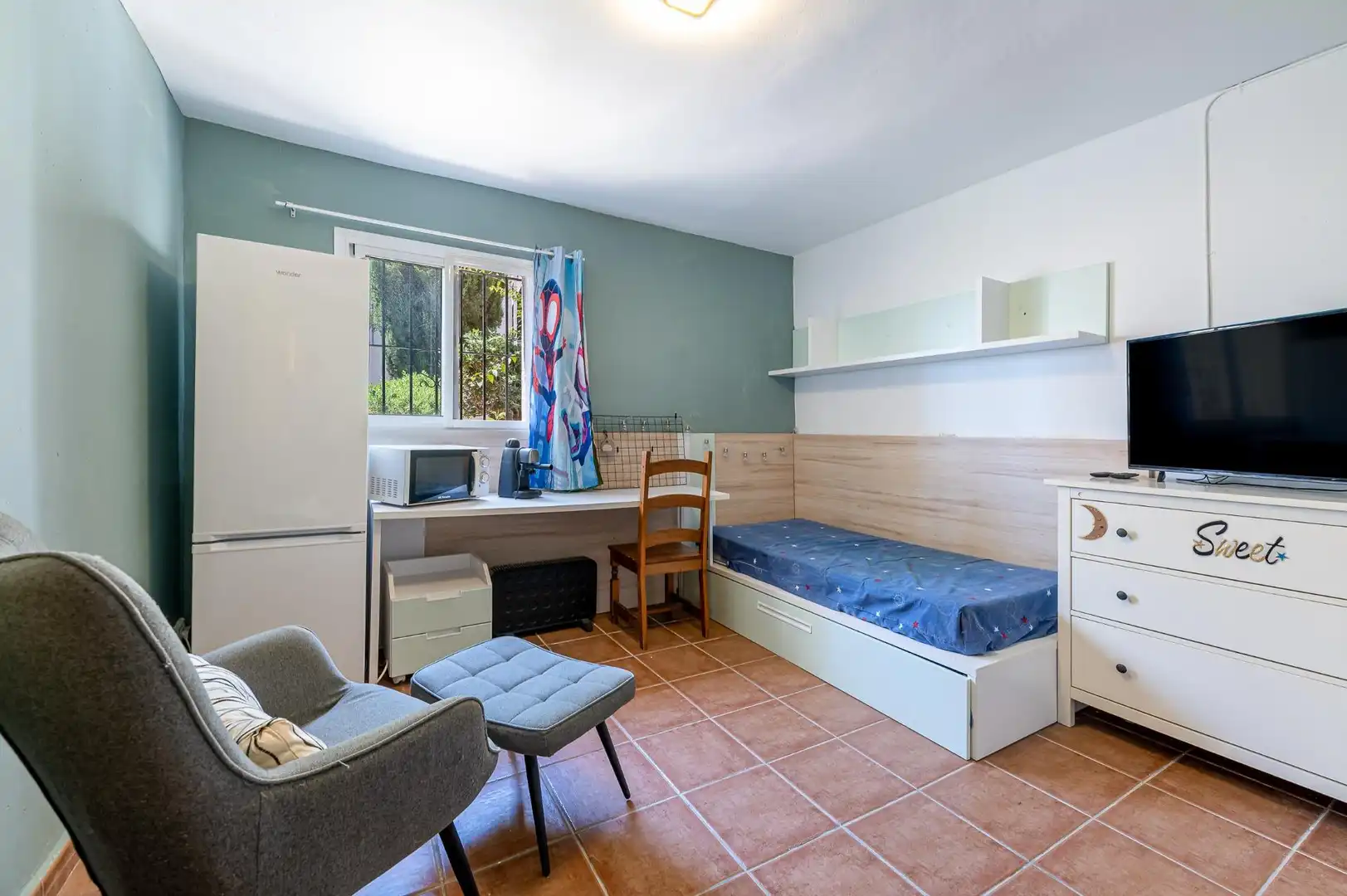 Bedroom of Apartments for sale in Fuengirola  with Air Conditioner, Private garden and Terrace