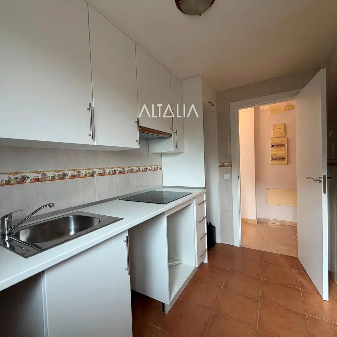 Cocina de Piso en venta en Cuenca con Terraza, Trastero y Balcón