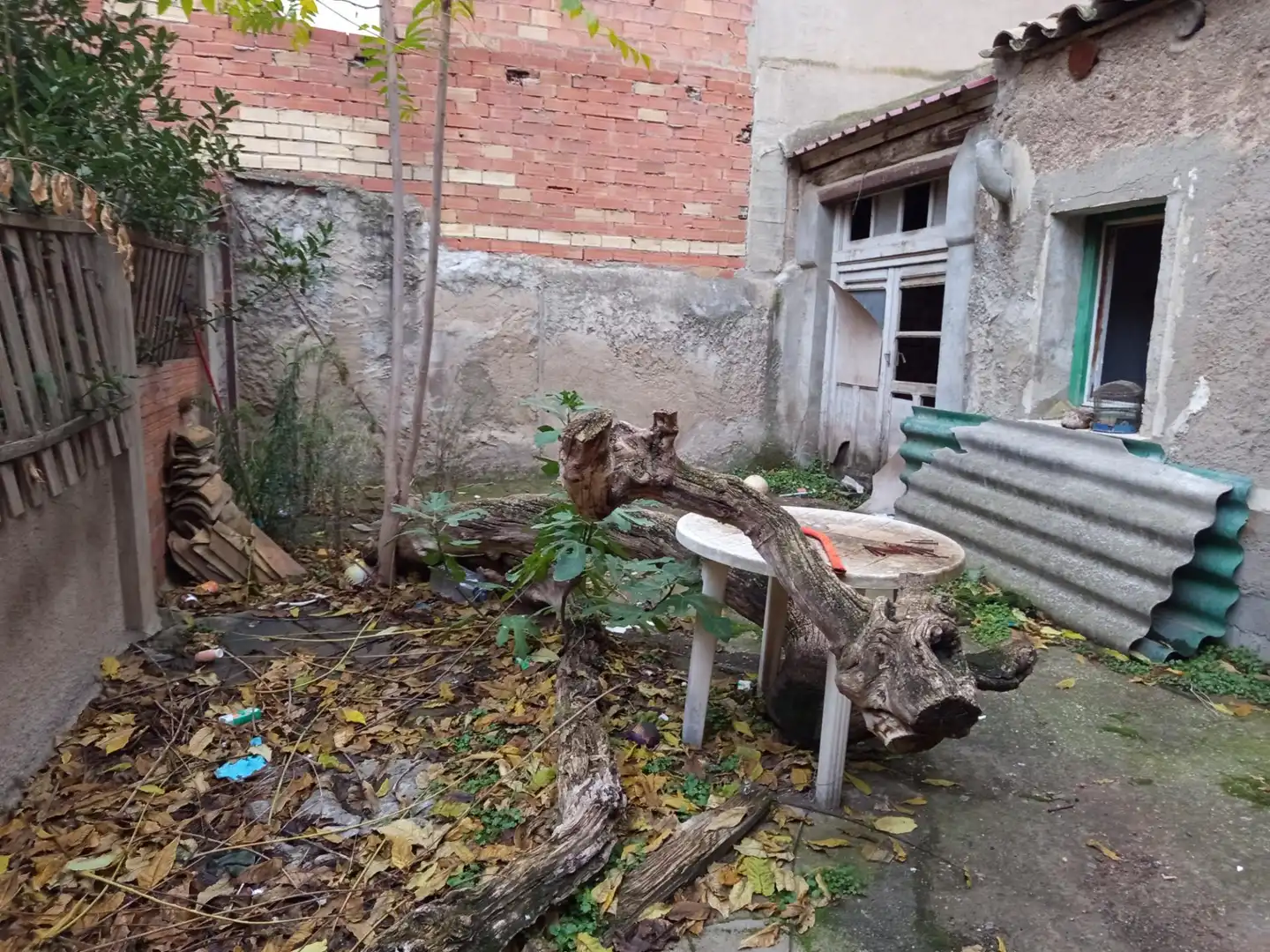 Garten von Residential zum Verkauf in Zaragoza