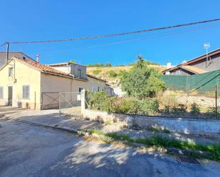 Vista exterior de Casa o xalet en venda en Burgos Capital amb Calefacció, Jardí privat i Terrassa