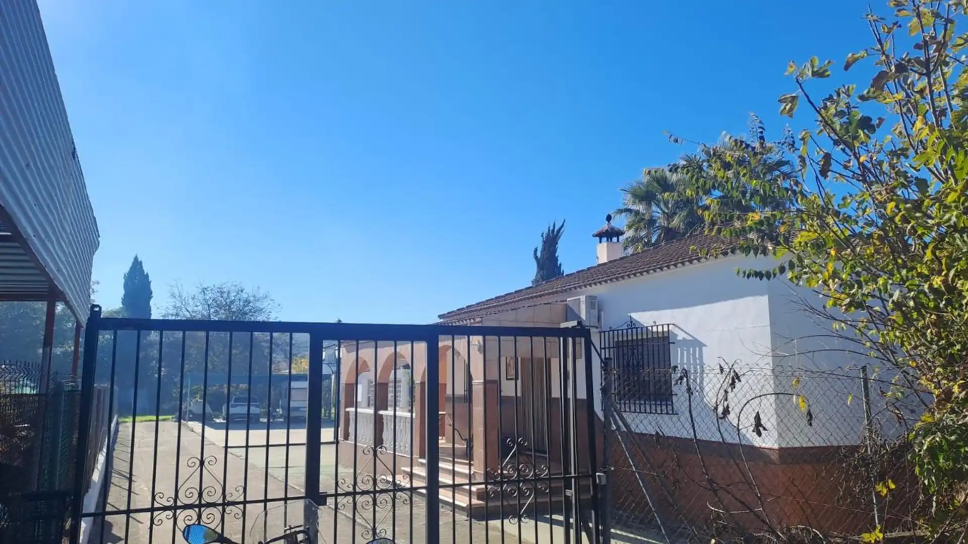 Vista exterior de Casa o chalet en venta en Lucena con Terraza y Trastero