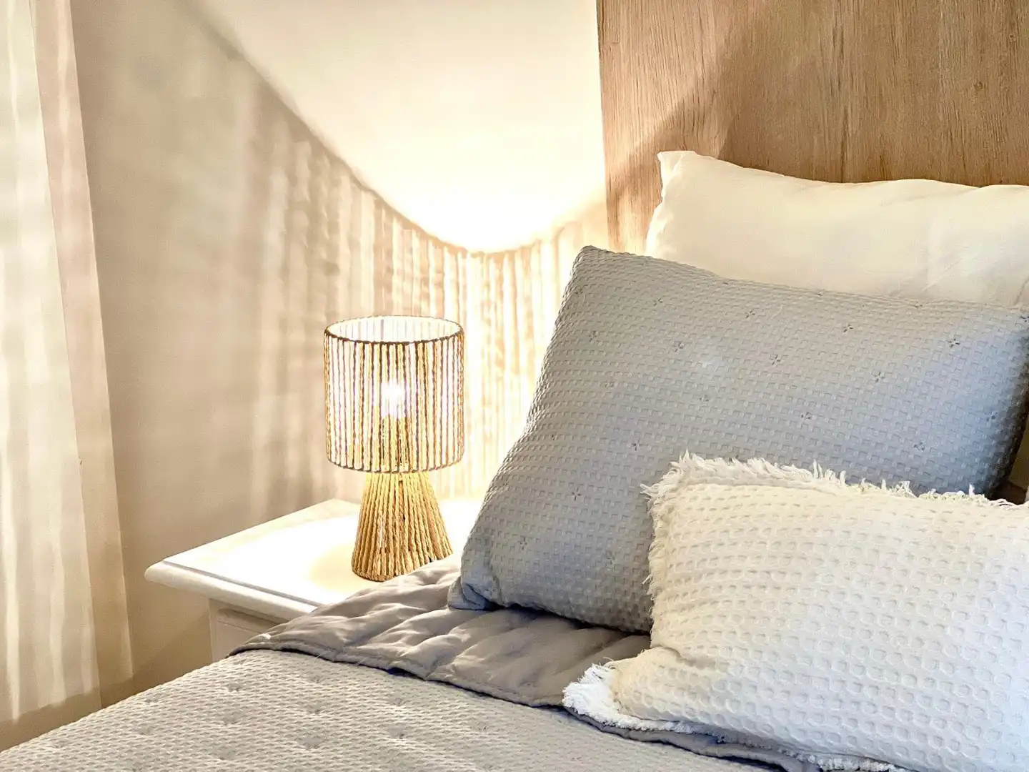 Bedroom of Houses for rent in Plasencia  with Air Conditioner, Furnished and Balcony