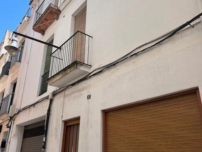 Vista exterior de Casa adosada en venda en Blanes amb Jardí privat