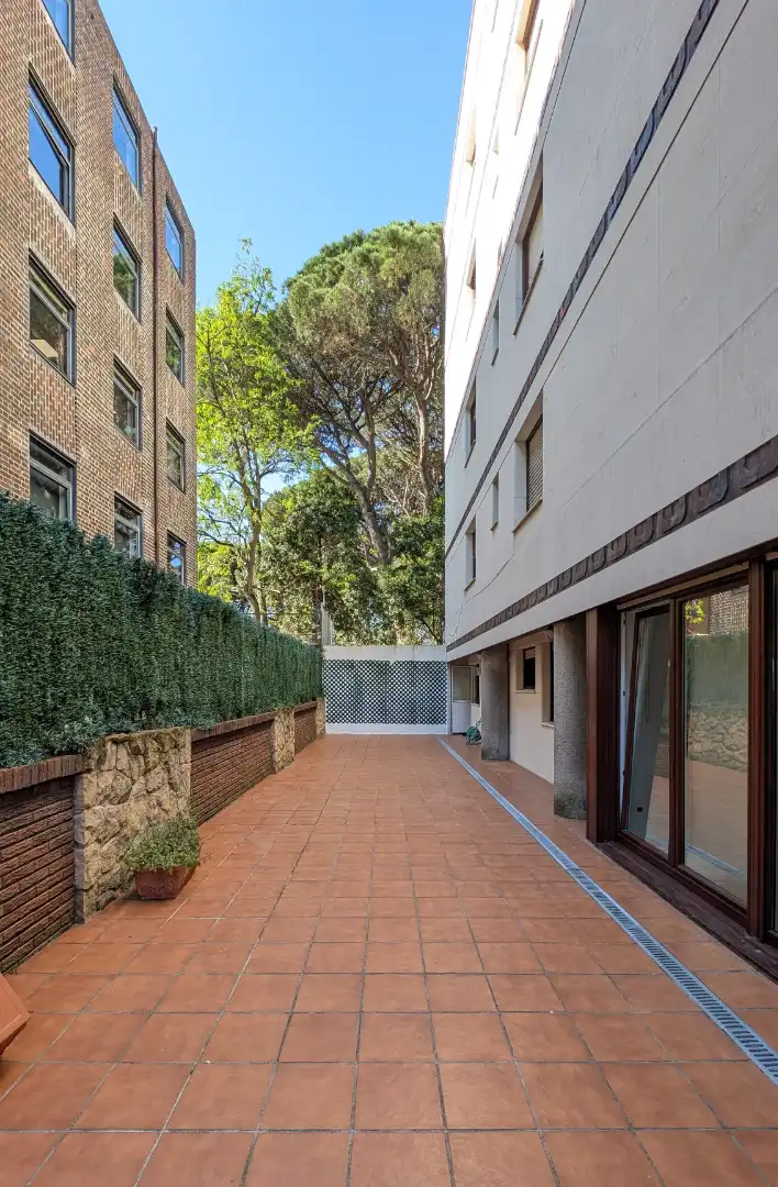 Vista exterior de Pis en venda en Getxo  amb Calefacció, Terrassa i Traster