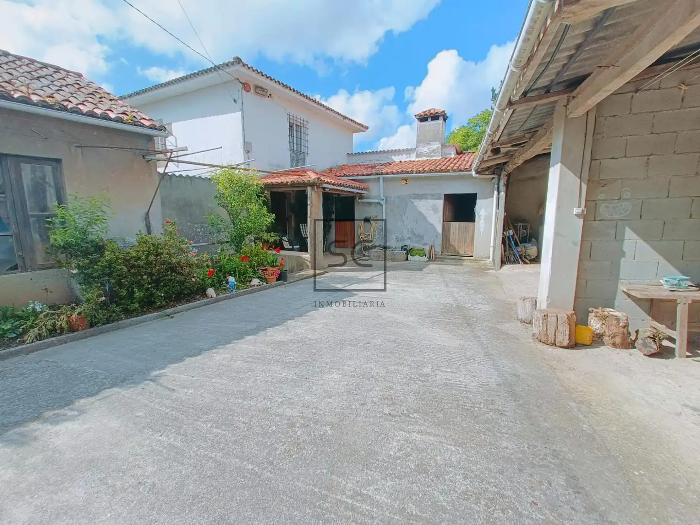 Exterior view of Houses for sale in Narón  with Private garden